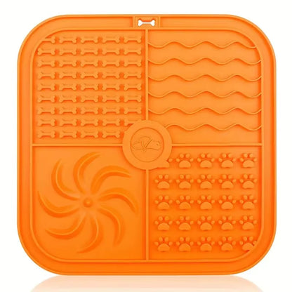 Silicone Slow Feeder Mat Pet Lick Pet Slow Food Plate Bathing Distraction Silicone Dog Sucker Food Training Dog Feeder Supplies