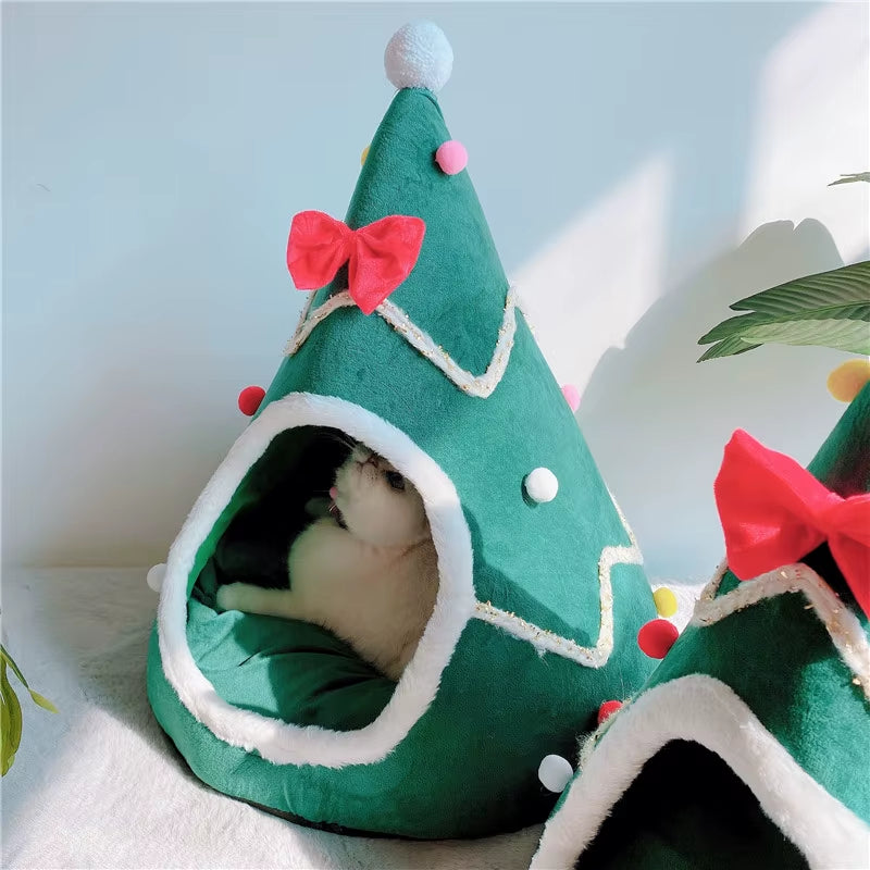 Dog Bed Christmas Tree Shape Cat Bed Winter Warm Cozy Cave Cage Portable Pets Supplies Christmas Accessories Litter Kennel