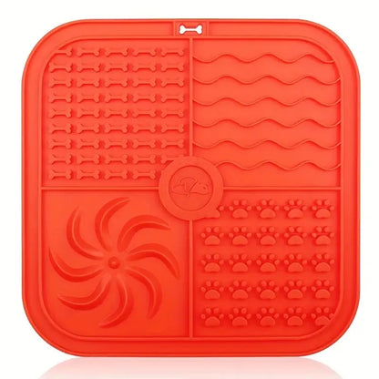 Silicone Slow Feeder Mat Pet Lick Pet Slow Food Plate Bathing Distraction Silicone Dog Sucker Food Training Dog Feeder Supplies