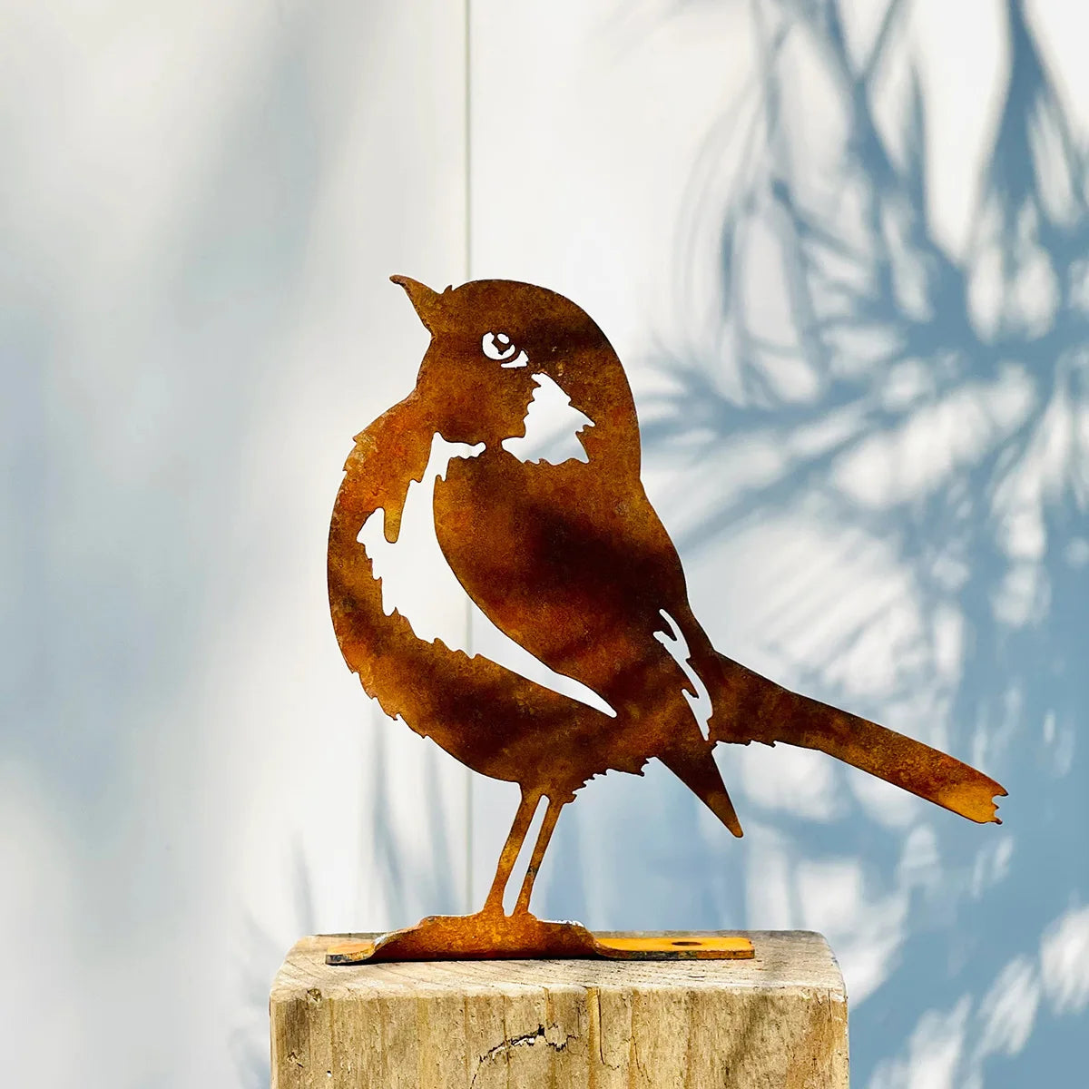1Pc Rust-Colored Bird, Cozy Home and Garden Decoration, Rustic Metal Artwork, Backyard Wall Decor, Wrought Iron Courtyard Decoration, Metal Animal Statue, Rust Effect, Metal Bird Top Decoration, DIY Bendable Iron Silhouette O