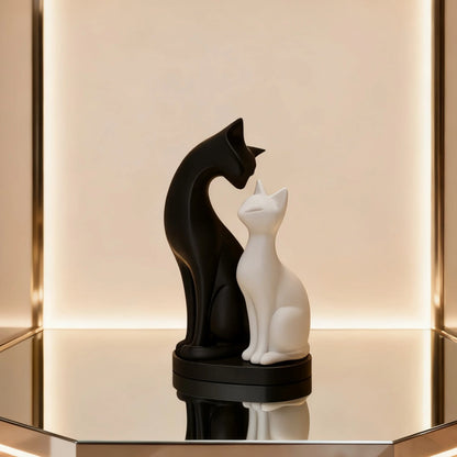 Black and white cat sculpture home decoration items are suitable for living rooms, computer desks, offices, etc