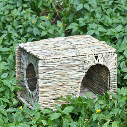Rabbit Grass Bed Natural Straw Woven House Bunny Chew Toys Hay Nest Tunnel For Hamsters Chinchillas Mice Small Animals
